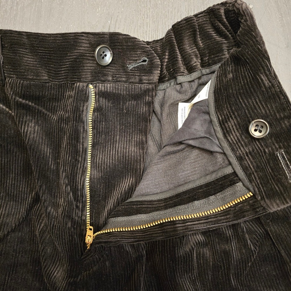 Nicholson & Nicholson Corduroy Trousers Black Wide Leg Pleated Made in Japan 38 - Picture 4 of 6